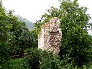 Residues perimeter masonry Gothic water castle Residues perimeter masonry Gothic water castle